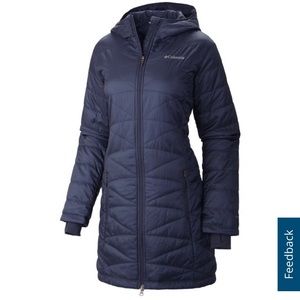 Mighty light hooded jacket
